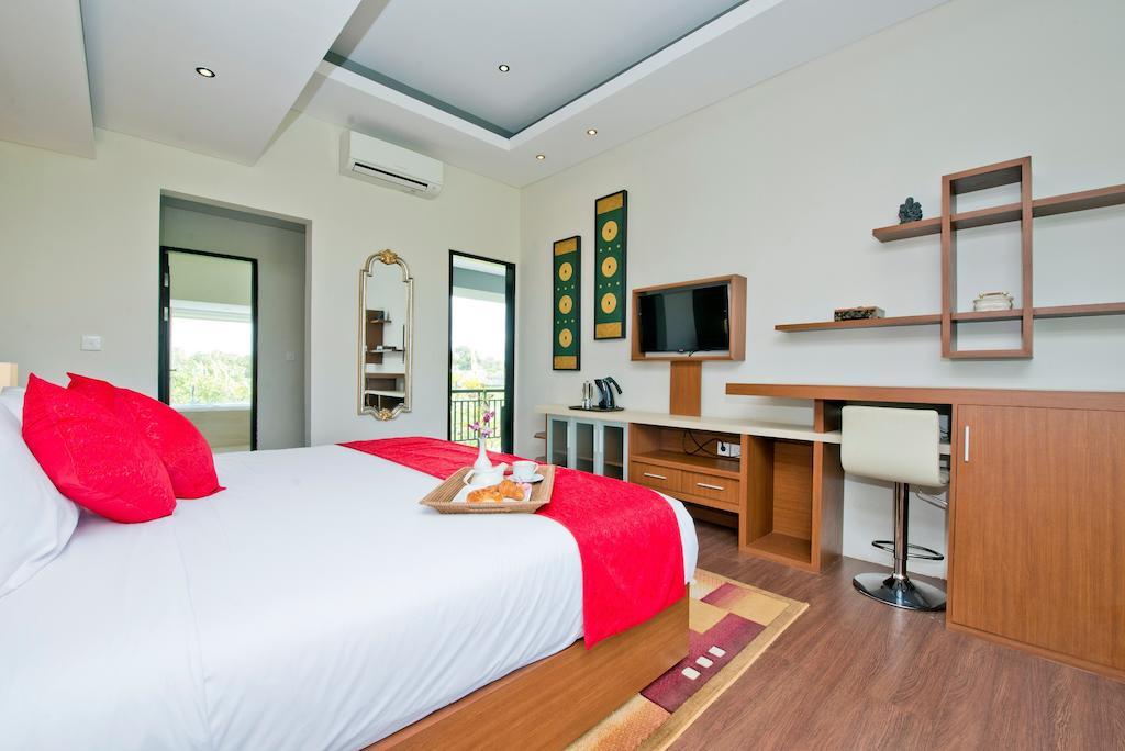 Paddy View Villa Kuta  Room photo